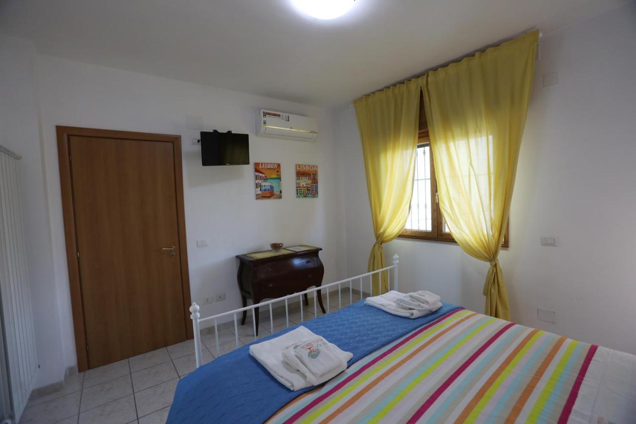 La Casa Del Gelso Fiorito Appartement Eboli Buitenkant foto